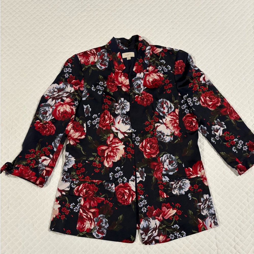 LOFT Floral Blazer in Red and Black